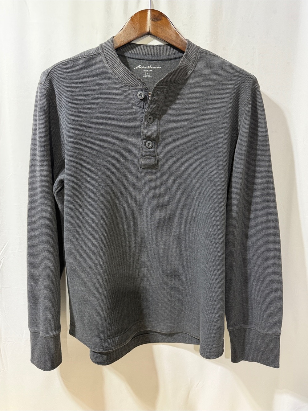 Eddie Bauer Men's Dark Gray Waffle Henley Sweatshirt